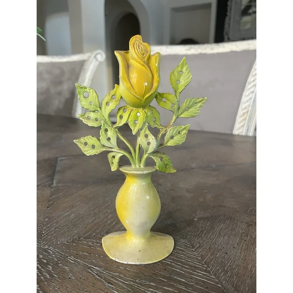 Vtg Cast Metal Yellow Rose Vase Shaped Earring Organizer‎ 70s Boho Vanity 6.5